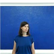 Offro lezioni private ai bambini, adolescenti e adulti, adattando la modalità di insegnamento ad ogni esigenza.