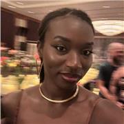 Profesora de inglés nativa para todas las edades y niveles, clases presenciales en Valencia u online.