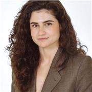 Maestra con especialidad en Lengua Extranjera. Certificado C1