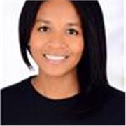 Profesora de inglés, dando clases a adolescentes y adultos