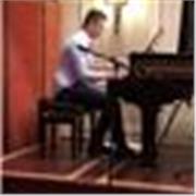 Studente di conservatorio di Napoli San Pietro a Majella offre lezioni private di pianoforte