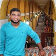 Profesor de Administración y Sociales, con excelente formación académica y disposición para brindar servicio de calidad