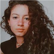 Estudante de Publicidade 7/8 semestre. Boa em oratória e em repassar conteúdos. Público Jovem