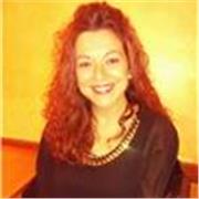 Profesora titulada de música da clases de Piano y Lenguaje Musical a todos los niveles. Por las mañanas