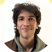 Profesor de dibujo y pintura, con experiencia a cargo de niños pequeños y adolescentes. Estudiante del grado de Bellas Artes de la UPV