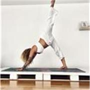 Clases grabadas y en directo, adaptadas a tu nivel. Accede a sesiones para fortalecer, regular y reconectar contigo