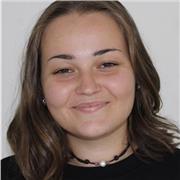 Cours de soutien scolaire, aide aux devoirs, réexplication