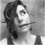 Vous avez besoin d’un professeur particulier en arts. 
