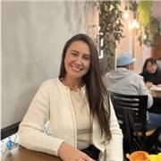Professora com experiência da idade de 0 a 5 anoa