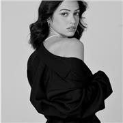 Sei da poco in Italia e alla ricerca di un insegnante che ti aiuti ad imparare in poco tempo la lingua? Non esitare a contattarmi!