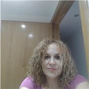 Profesora de matemáticas y física. Licenciada en informática y con experiencia dando clases