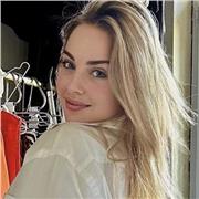 Sono Joyce, Storia come tante altre materie mi hanno sempre incuriosito e mi farebbe piacere passare il mio interesse agli altri!