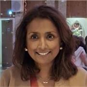 I am a qualified life coach specialising in mindset transformation, personal growth and goal setting.  individuals r