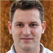 Dynamischer Privatunterricht für die Vorbereitung auf die CAE- Zeritifikatsprüfung. Muttersprachler Lehrer.