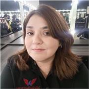 Instructora de estilismo por tres años , sin experiencia en español, es mi materia favorita ,siento que puedo apoyar en esta área