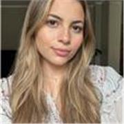 Doy clases particulares de inglés. Soy una persona muy responsable y amable. Amante de los idiomas. Siempre he tenido muy buena relación con los niños y/o adultos