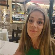 Licenciada en Farmacia y en Óptica y Optometria con grandes dotes para trasmitir conocimientos y paciencia y empatía con el alumn.