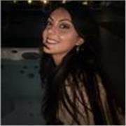 Giovane insegnante Laureata e specializzata in Economia Aziendale con esperienza nell'insegnamento di materie specifiche e tecniche come l'economia o il diritto e dedita alla formazione dei più piccoli per gettare basi e fondamenta. 