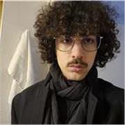 Professeur d'anglais en études supérieures disposait du niveau C1 en anglais certifié IELTS, cours d'anglais tout cycle scolaire.