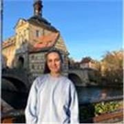 Estudiante de Traducción de inglés y alemán nativa de español y con conocimientos en francés da clases de español para extranjeros
