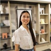 Profesora de inglés con experiencia en clases particulares para niños, adolescentes y adultos