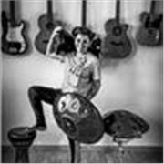 🎸 Lezioni di chitarra acustica (percussivefingerstyle), classica ed elettrica – per tutti i livelli