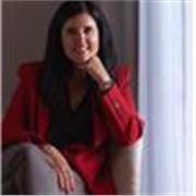 Profesora dinámica y apasionada preparada  para todas las edades y niveles