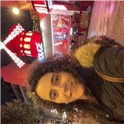 Maestra de educación primaria que da clases desde más de 6 años.