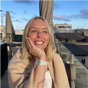 I am a global director in the pharmaceutical industry and I want to help students to prepare for life after university.