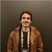 Professor de História para todas as finalidades educacionais