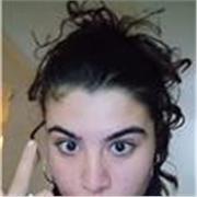 Studentessa 18enne con un livello b1/b2