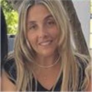 Profesora de Ed. Básica con mención en Lenguaje y Comunicación(inglés y español) Magíster en Psicopedagogía y coach basado en neur