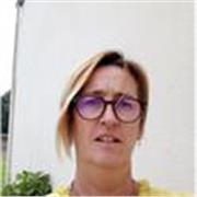 professeur spécialisée en primaire ; travail sur la confiance et toutes  les matières 