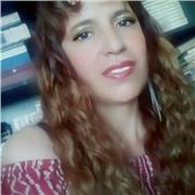 Prof. de educ. Inicial y artística:
Danzas, teatro, música, Dibujo pintura manualidades, Lectura, escritura, matemática, psicomotricidad fina y gruesa, nivelación escolar, preparación 1er grado