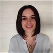 Sono una psicologa appassionata di insegnamento e specializzata in DSA e BES, offro supporto allo studio e ai compiti.  