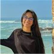 Professeur de langue propose des cours personnalisés pour progresser efficacement