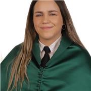 Se ofertan clases presenciales y online, nivel básico, con posibilidad de desplamiento a lo largo de la isla