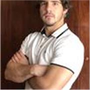 Entrenador personal titulado en CCAFD, especializado en alto rendimiento, con 5 años de experiencia, ofrece entrenamiento online.