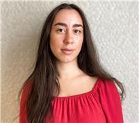 Laureata magistrale in lingue e letterature europee ed extraeuropee disponibile per aiuto compiti per bambini e ragazzi