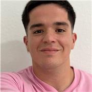 Polivalente, con iniciativa, activo y apasionado con aprender.