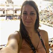 Profesora de gimnasia de tercera edad, patologías y poblaciones especiales