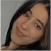 Profesora titulada en Economía, sin experiencia previa en el sector pero con muchas ganas de impartir clase .