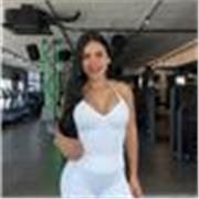 Entrenadora personal especializada en fitness, pérdida de peso y entrenamiento funcional. Ayudo a hombres y mujeres. 