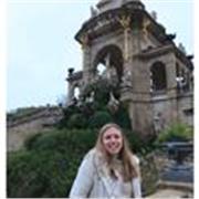 Imparto clases particulares de Lengua Castellana y Literatura. También ayudo con matemáticas, inglés e historia