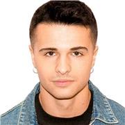 Professor de guitarra particular apto para todos los niveles.