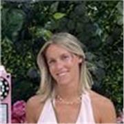 Étudiante en Droit/Economie et Gestion à l’international, je vous propose mon aide pour vos devoirs ! 
Suivi personnalisé !
