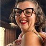 Studentessa universitaria offre ripetizioni e aiuto compiti in francese, inglese e italiano.