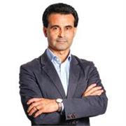 Abogado experto en derecho de consumidores y usuarios, datos personales, manejo de finanzas y defensa de cobranzas.