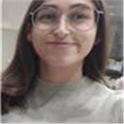 profesora particular de clases de refuerzo para niños de primaria.