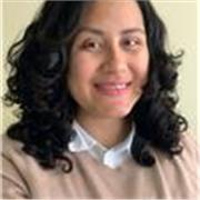 Profesora de IB para ecuador con 10 años de experiencia llega a Bogota, impartiendo materias como: Business, History, Science
